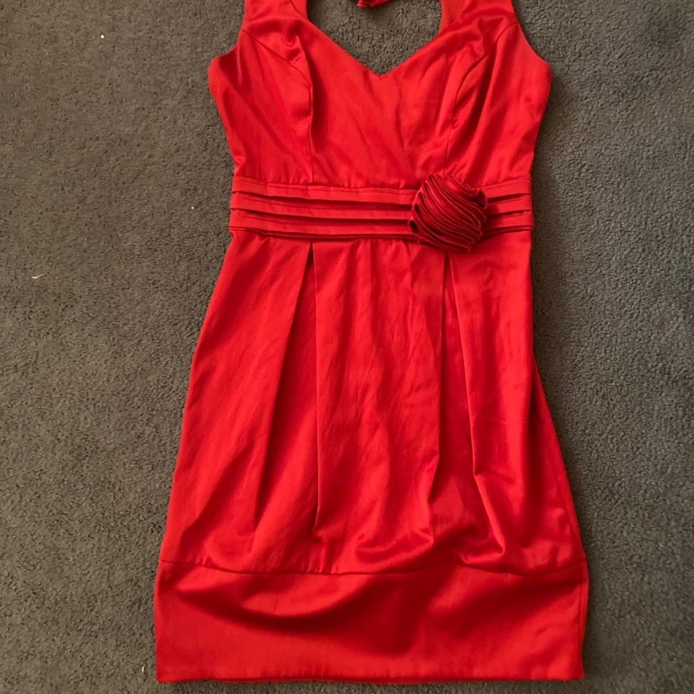Adorable red heart cut-out back dress